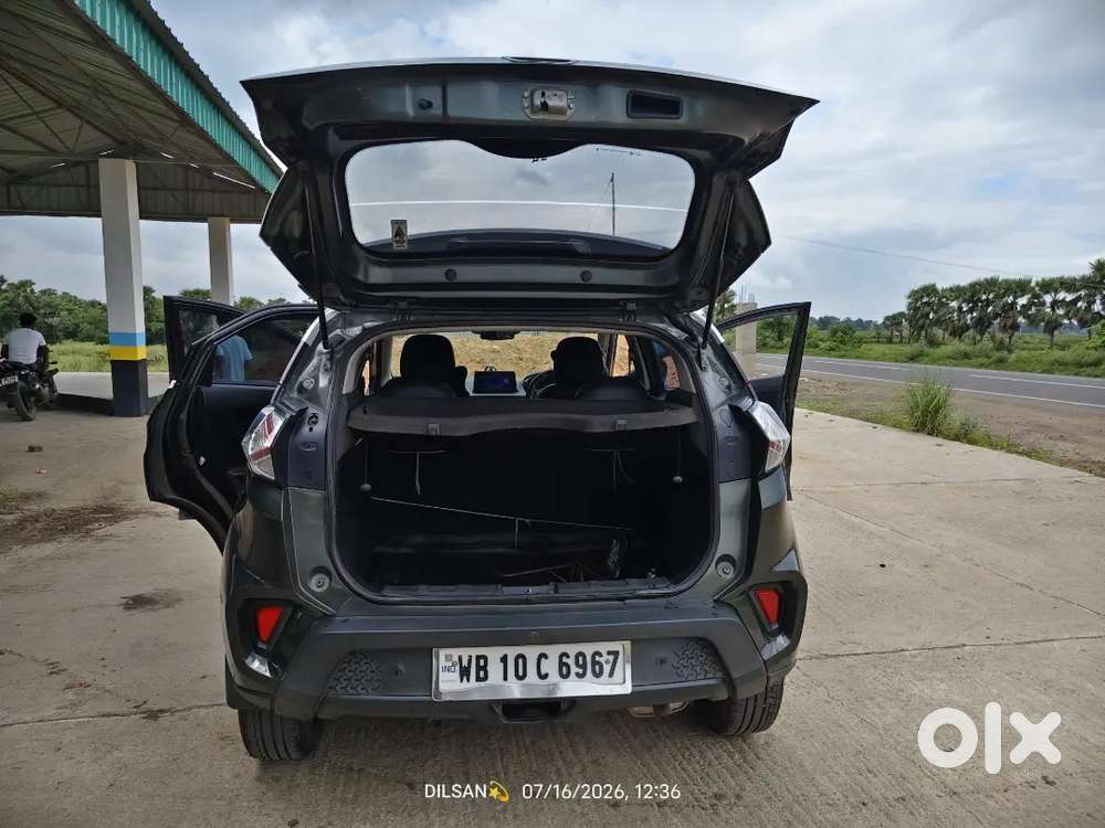 Tata Nexon Revotron 2025 Manual Petrol