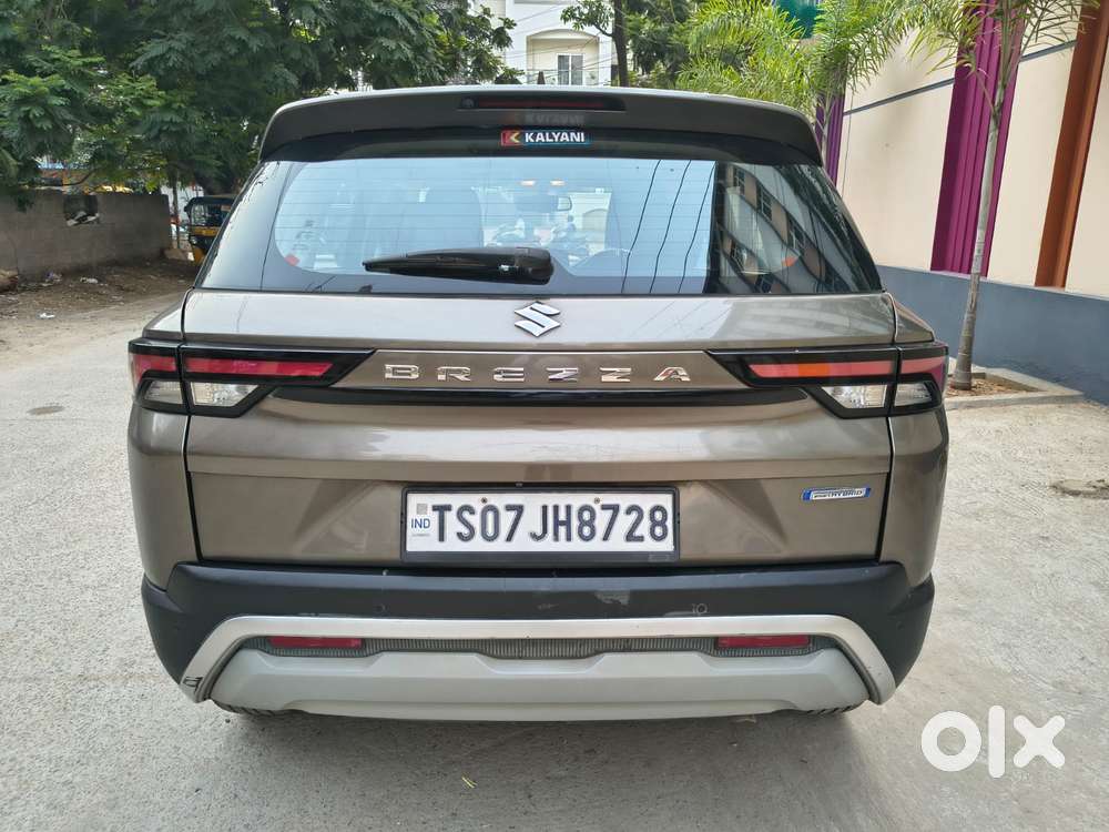 Maruti Suzuki Brezza 1.5 Zxi Plus Smart Hybrid, 2022, Petrol