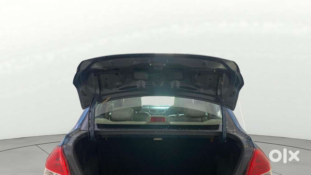 Maruti Suzuki Swift Dzire Vxi 1.2, 2013, Petrol