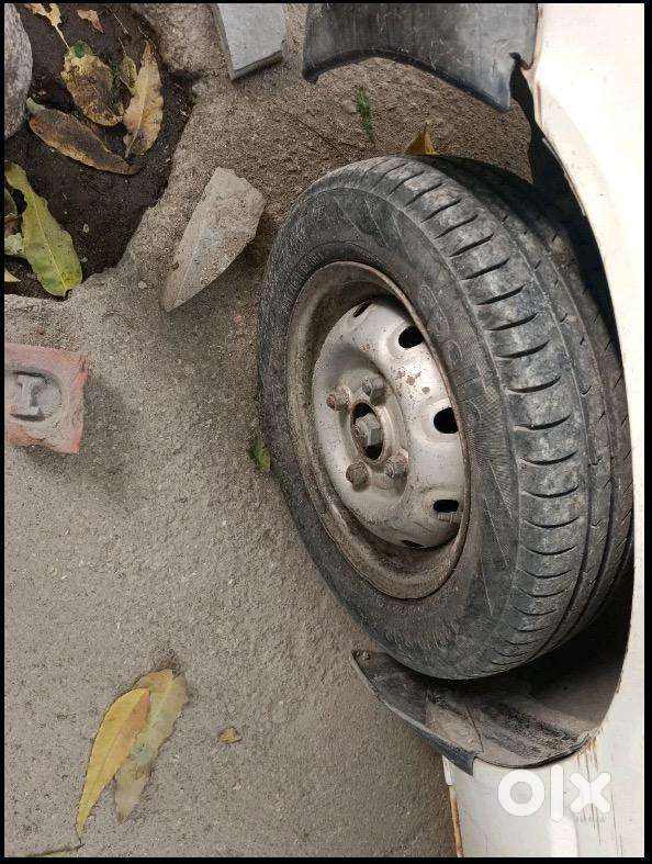 Maruti Suzuki 800 2004 Petrol Well Maintained