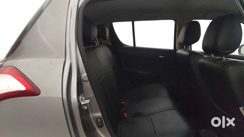 Maruti Suzuki Swift Vxi, 2013, Petrol