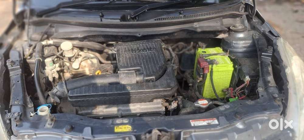 Maruti Suzuki Dzire 1.2 Vxi, 2013, Petrol