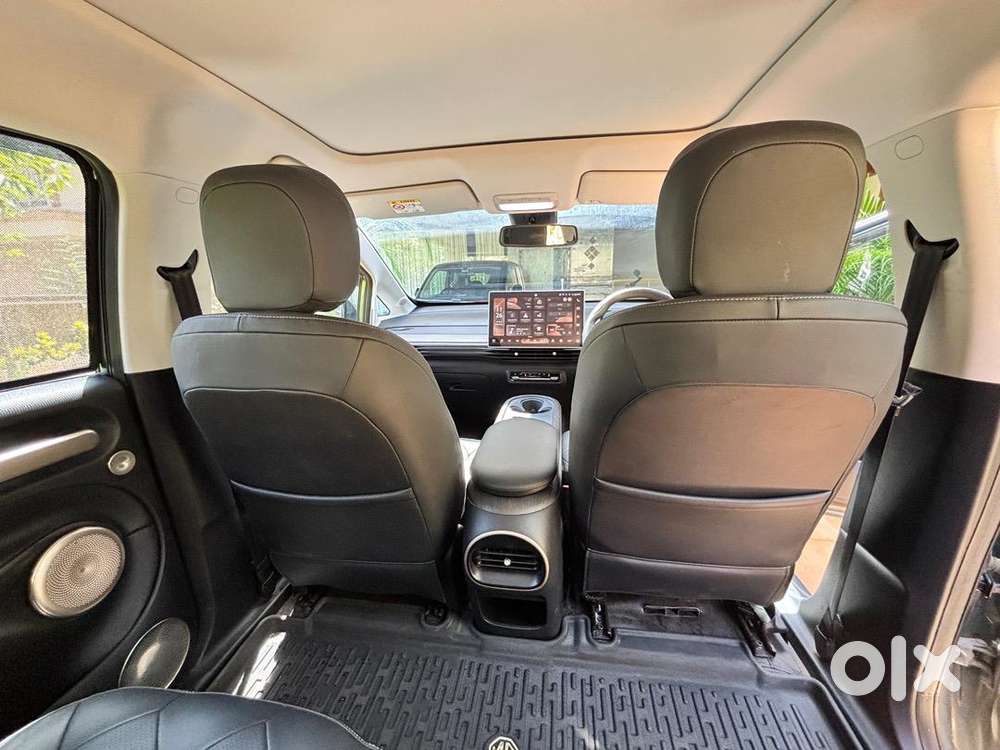 Mg Windsor Essence Ev 2025 Electric 10800 Km Driven