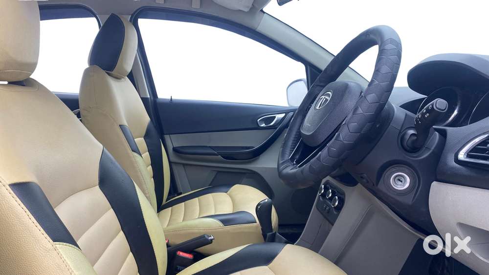 Tata Tiago 1.2 Revotron Xz, 2018, Petrol