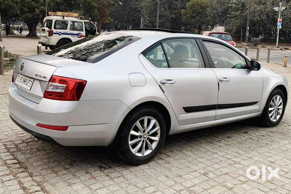 Skoda Octavia Elegance 1.8 Tsi At, 2016, Petrol