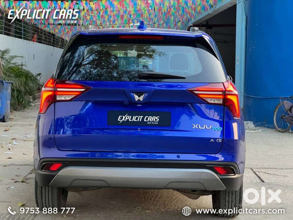 Mahindra Xuv700 2.0 Ax 5 Petrol Mt 7 Str, 2025, Petrol