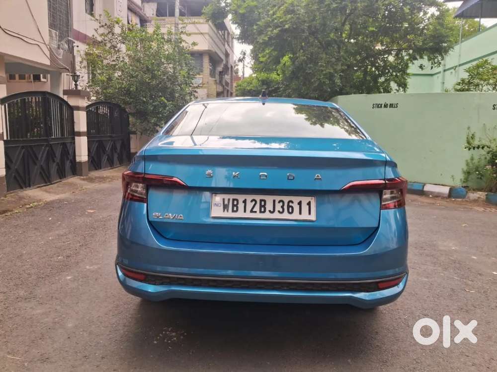 Skoda Slavia Ambition 1.0l Tsi At, 2022, Petrol