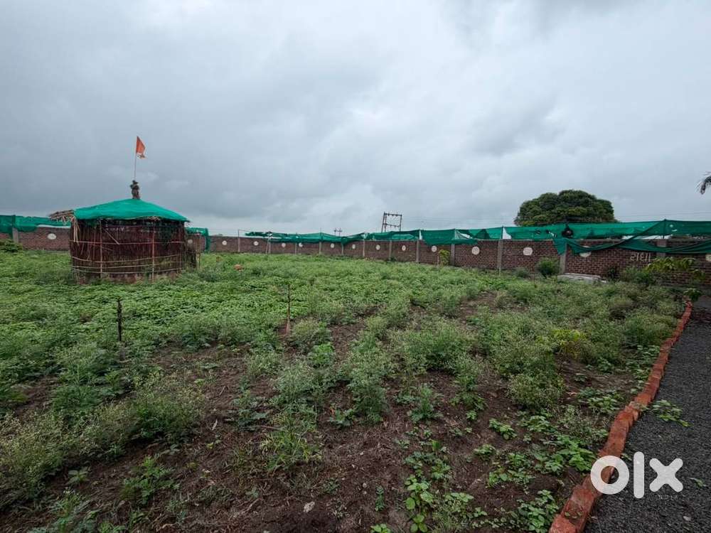 FARMHOUSE LAND JUST 200 MTRS FROM MAIN HIGHWAY NEAR CHARPAI 10000 SQFT