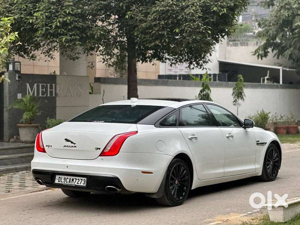 Jaguar Xj