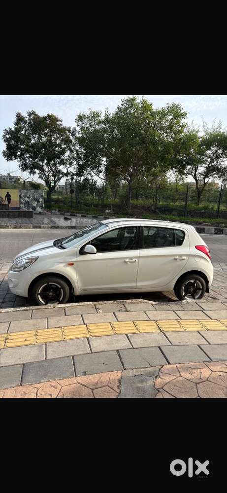 Hyundai I20 Petrol Manual 2nd 2010