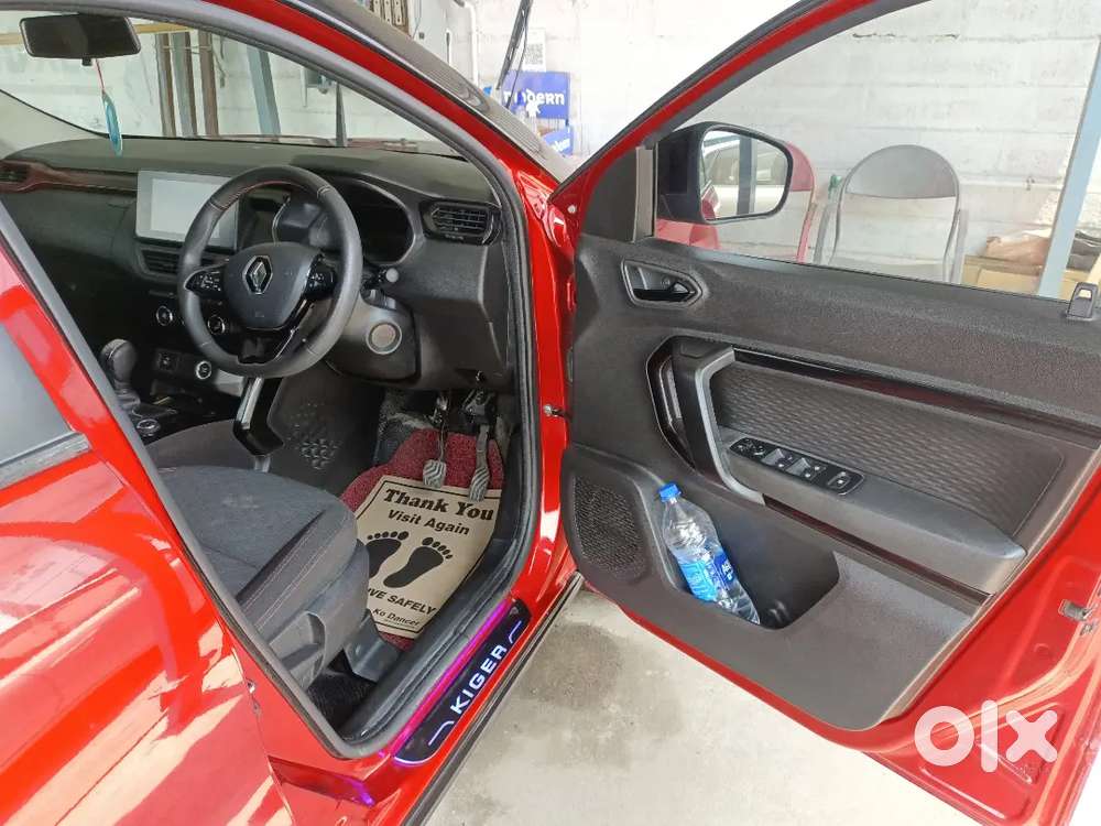 Renault Kiger 2023 Rxz Amt Petrol Well Maintained