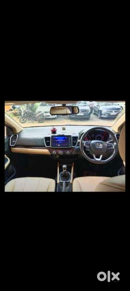 Honda City Zx Petrol Mt, 2022, Petrol