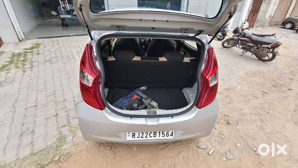Hyundai Eon Era +, 2017, Petrol