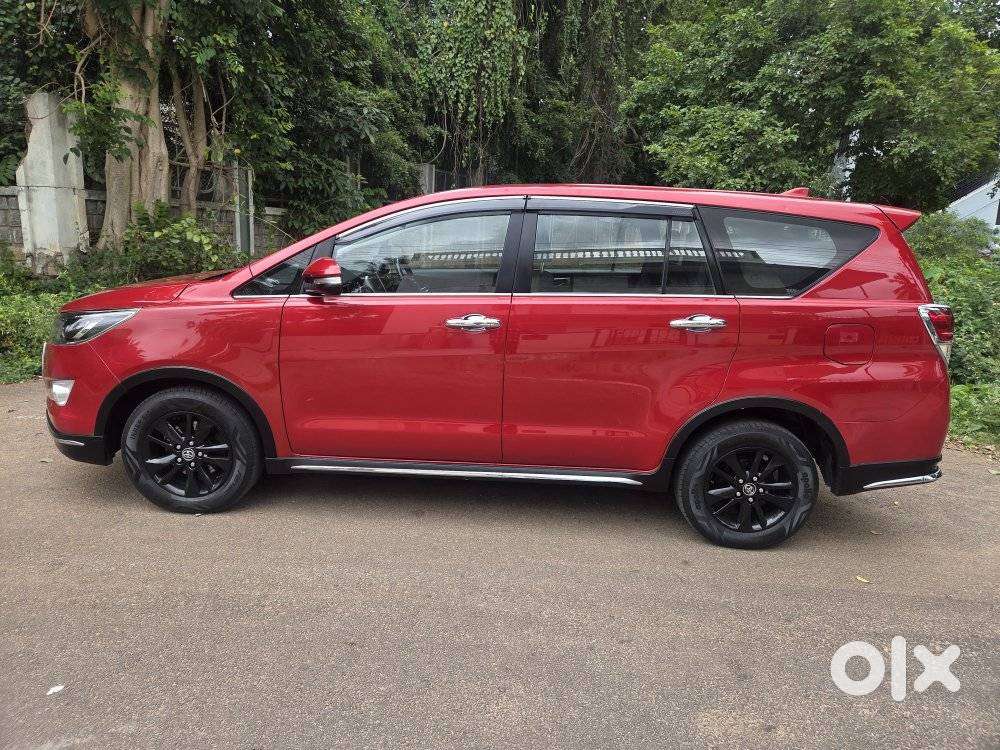 Toyota Innova Crysta 2.8 Touring Sport Diesel Mt, 2017, Diesel