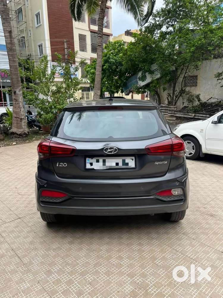 Hyundai I20 Sportz 1.2 Ivt, 2020, Petrol