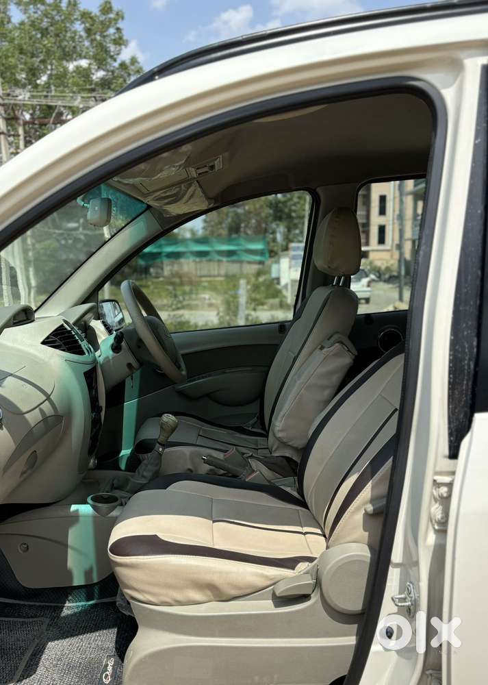 Mahindra Quanto C8, 2013, Diesel