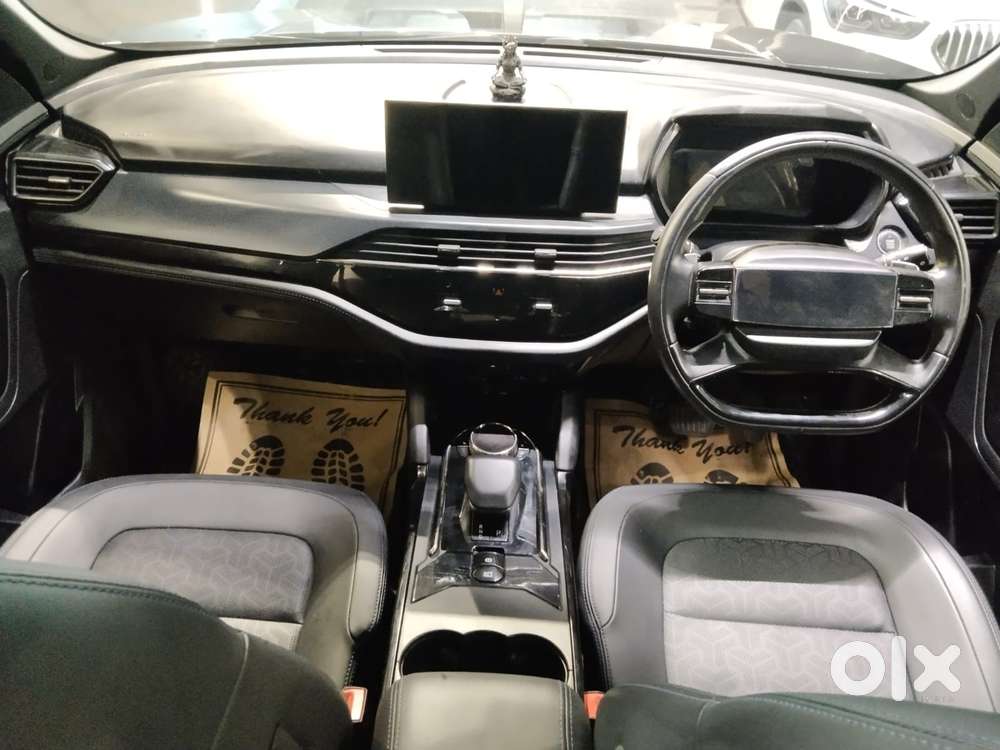 Tata Safari Accomplished Dark Edition At, 2024, Diesel