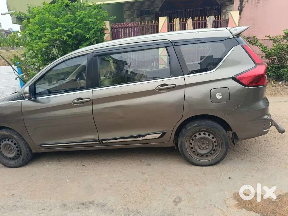 Maruti Suzuki Ertiga Vxi 2022