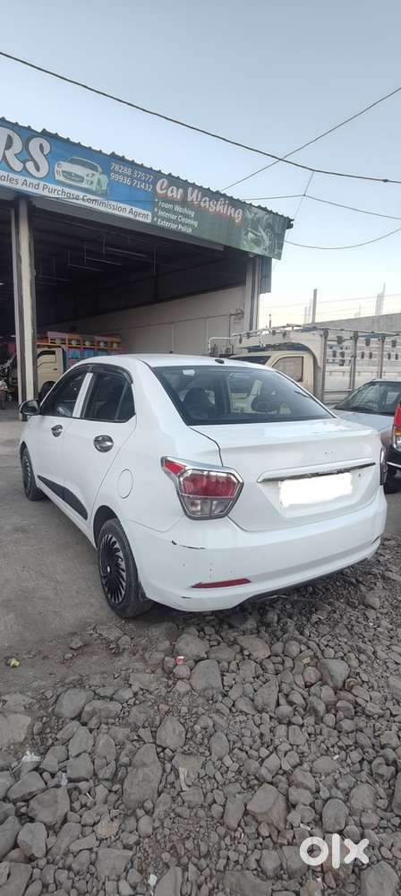 Hyundai Xcent Diesel Car 2018