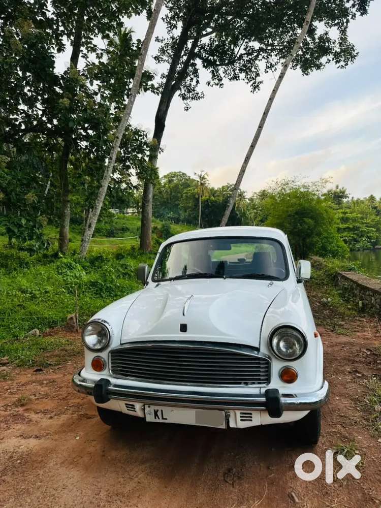 Family Used Ambassador Classic 2007 Model Diesel Car