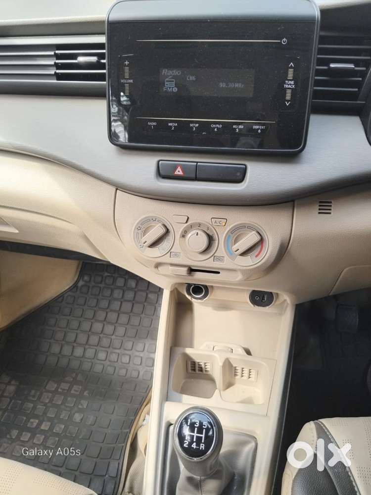 Maruti Suzuki Ertiga 1.5 Vxi, 2021, Cng & Hybrids