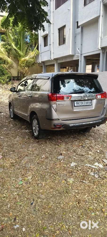 Toyota Innova Crysta 2017