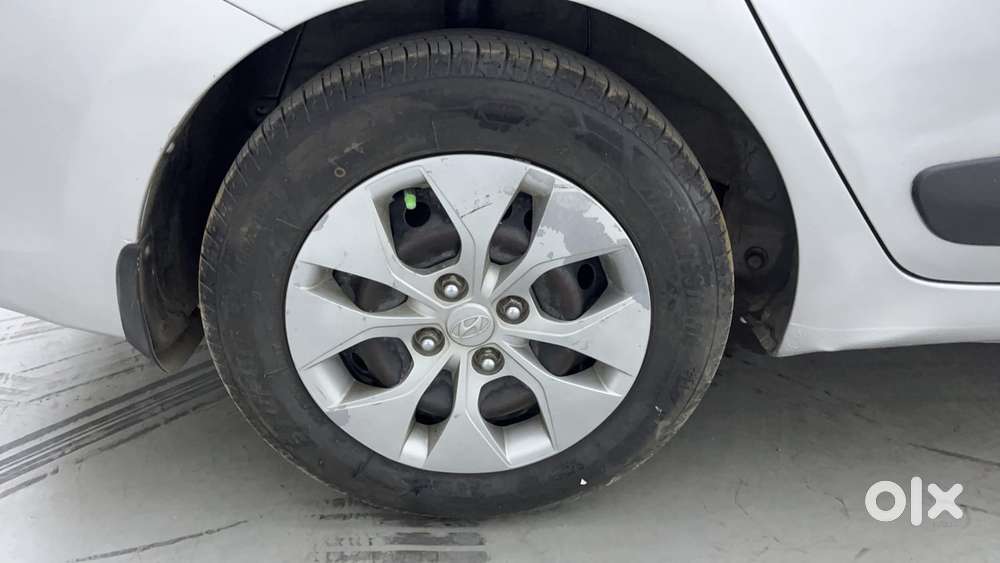 Hyundai Aura [2023-ongoing] 1.2 S Petrol Manual, 2016, Petrol