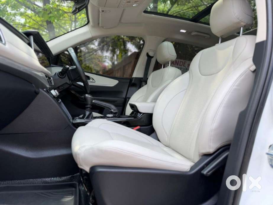 Mahindra Xuv700 2.2 Ax 7 Diesel Mt Str, 2021, Diesel