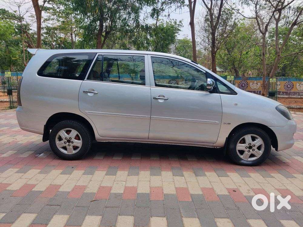 Toyota Innova 2.5 V 7 Str, 2007, Diesel