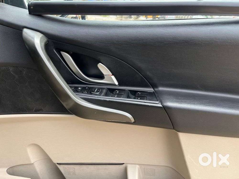 Mahindra Xuv500 W10 Awd, 2016, Diesel