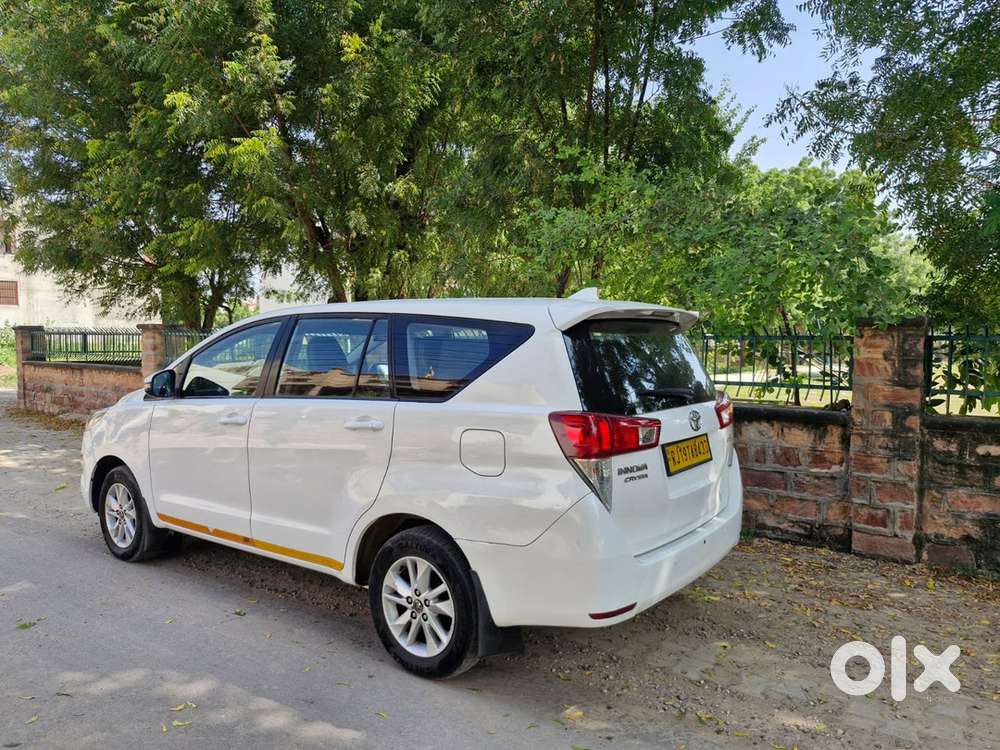 Toyota Innova Crysta 2018 Diesel Manual