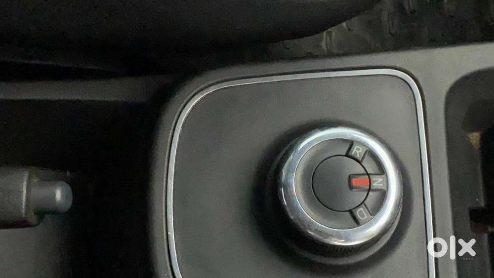 Renault Kwid 2019-ongoing 1.0 Rxt Amt (o), 2020, Petrol