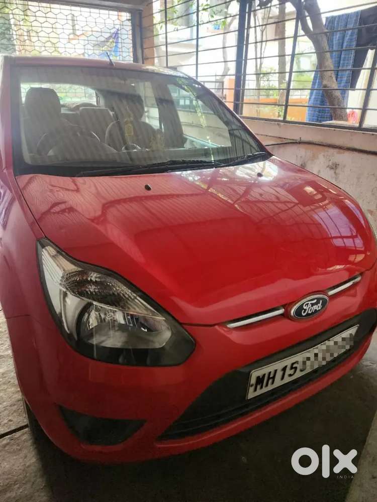 Ford Figo Petrol Zxi 2010