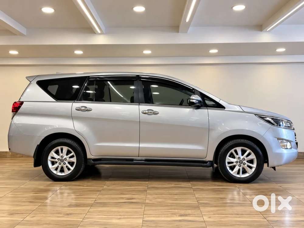 Toyota Innova Crysta [2020-ongoing] 2.4 Vx 7 Str, 2016, Diesel