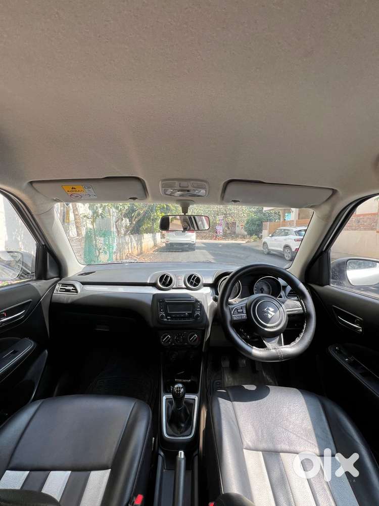 Maruti Suzuki Swift Vxi + Manual, 2018, Petrol