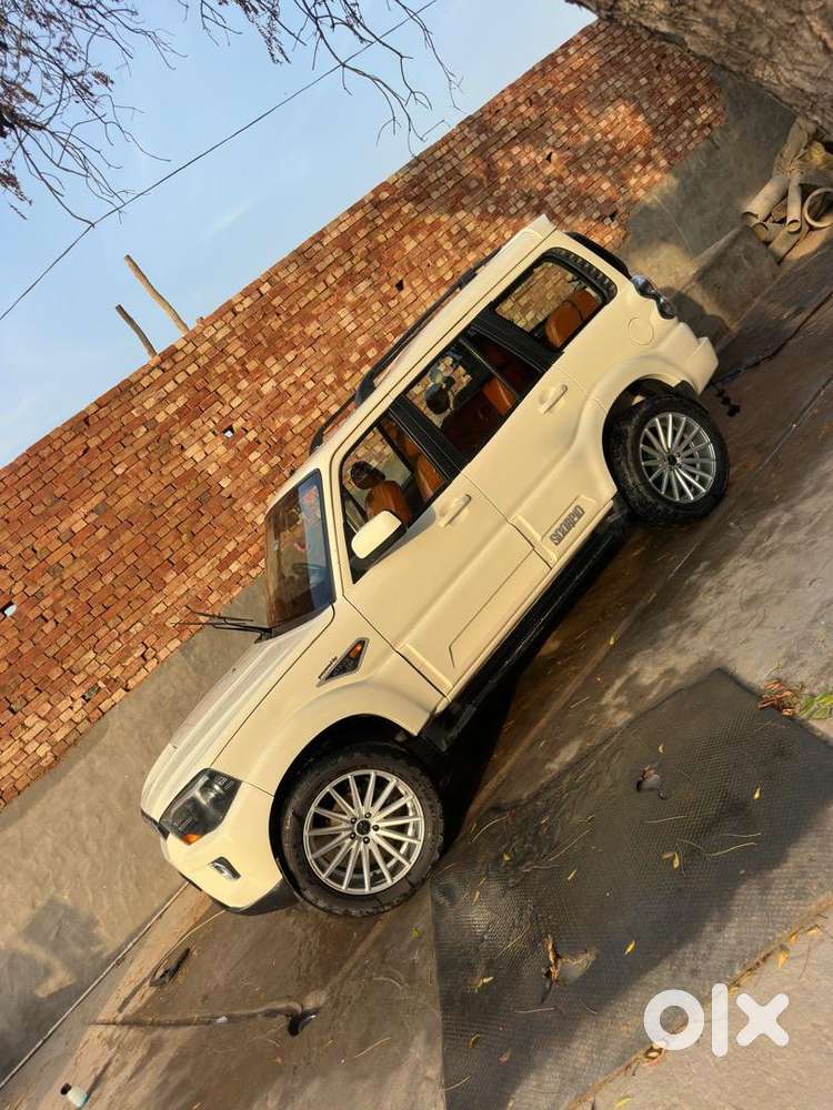 Mahindra Diesel Car 2017