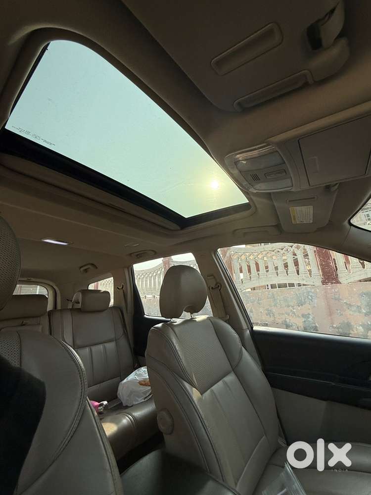 Mahindra Xuv500 2016 Diesel Permium Condtion Company Service Record