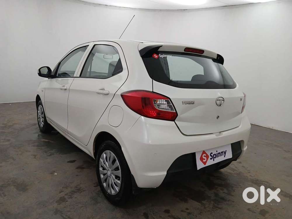 Tata Tiago 1.2 Revotron Xt, 2017, Petrol