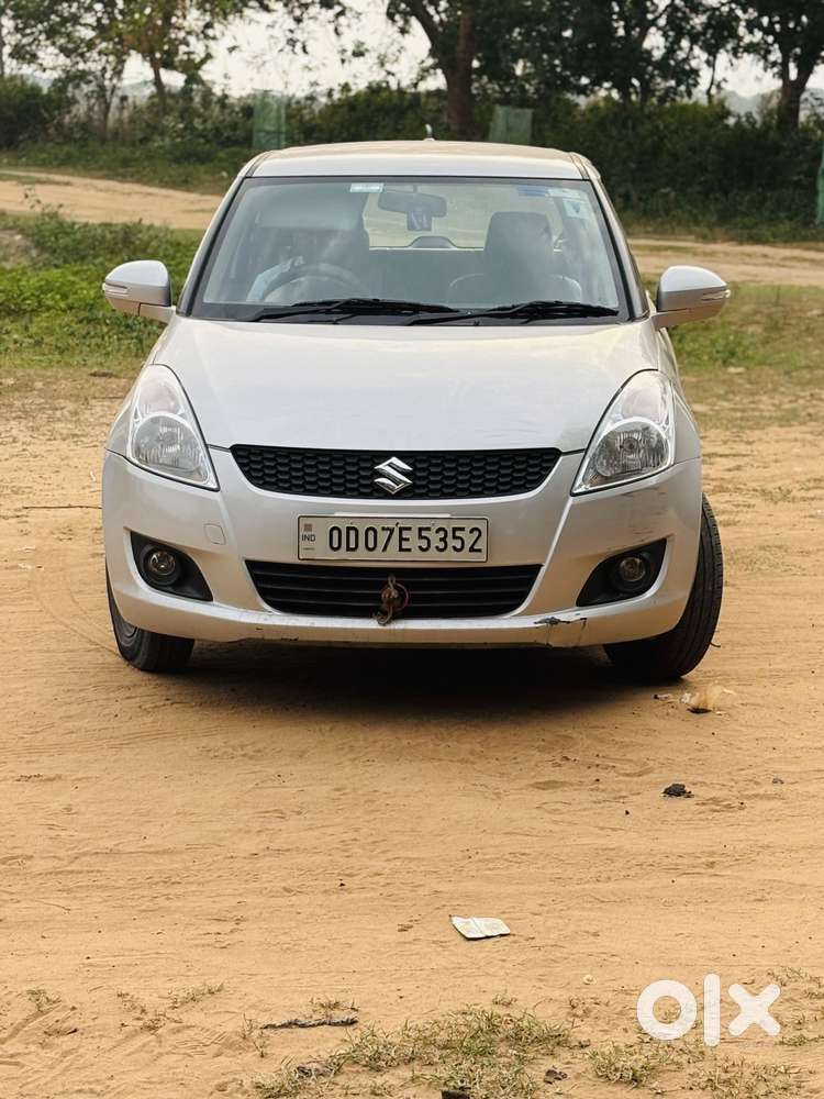 Maruti Suzuki Swift Vxi 1.2 Abs Bs-iv, 2014, Petrol