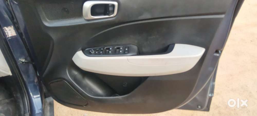 Hyundai Venue Sx, 2023, Petrol
