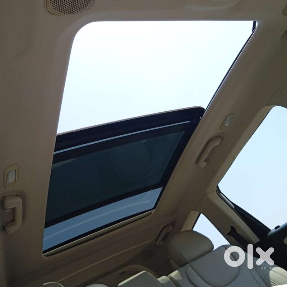 Mahindra Xuv700 2.0 Ax 7 Petrol At Luxury Pack Str, 2023, Petrol