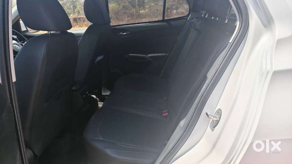 Skoda Kylaq Prestige, 2025, Petrol