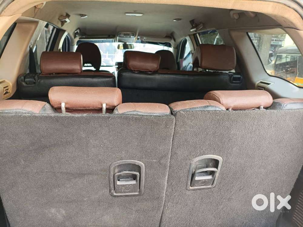 Mahindra Xuv 500 2014 2.2 W6 Fwd 2wd Diesel Manual Third Owner