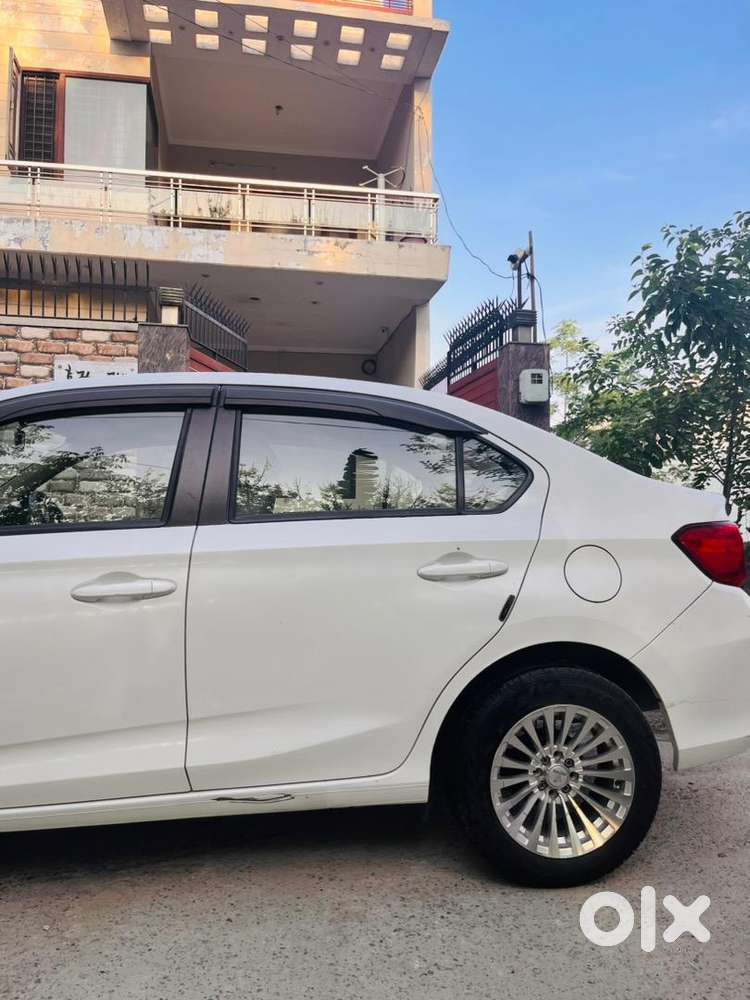Honda Amaze 2020 Petrol Well Maintained