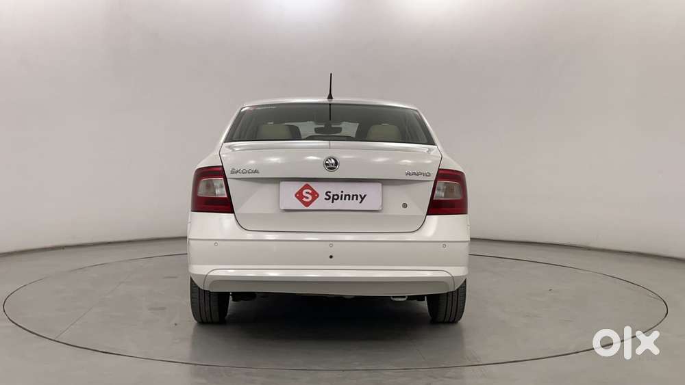 Skoda Rapid [2016-2021] 1.6 Mpi Style Plus, 2016, Petrol