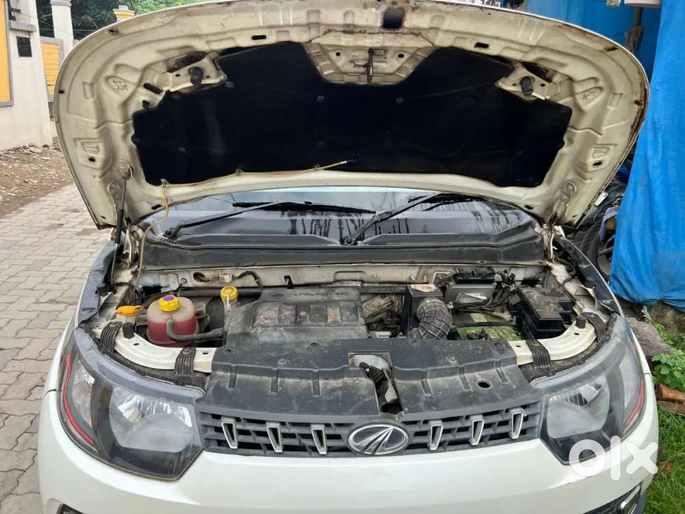 Mahindra Kuv 100 K4  Petrol 2016
