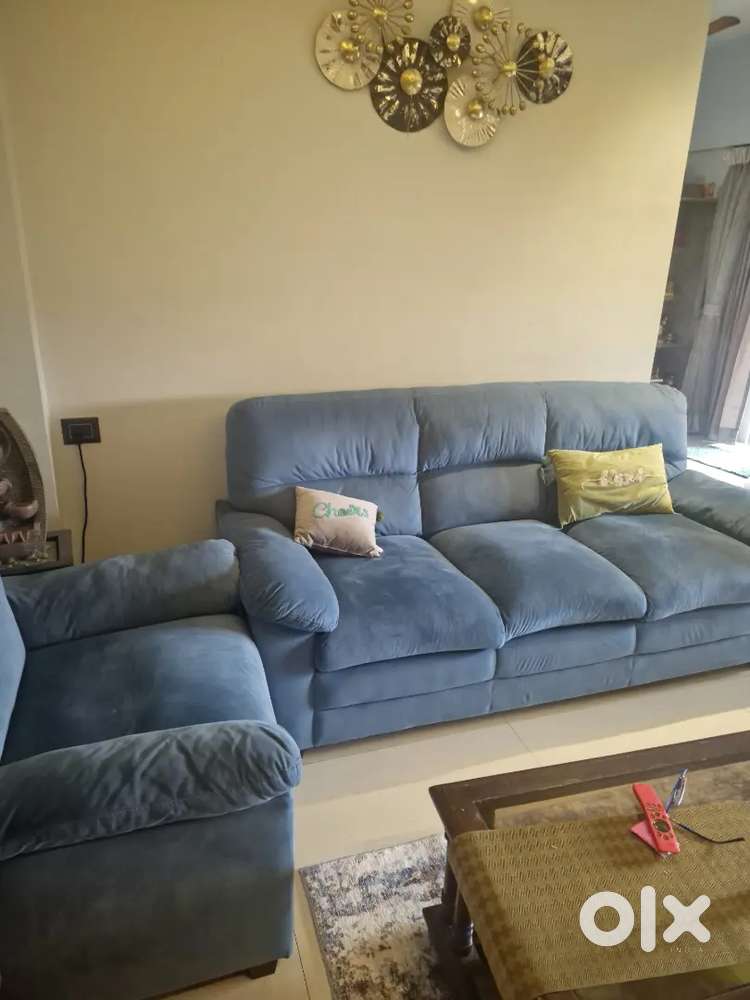 Home Center 3+1 Sofa set blue colour