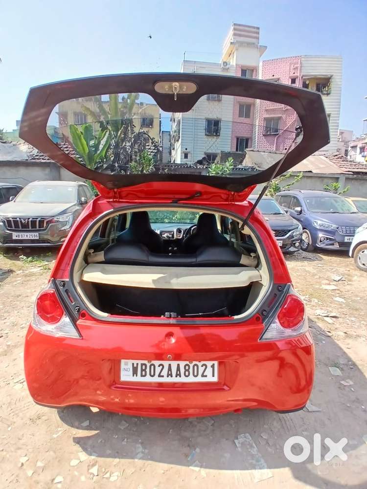 Honda Brio 2011-2013 V Mt, 2012, Petrol