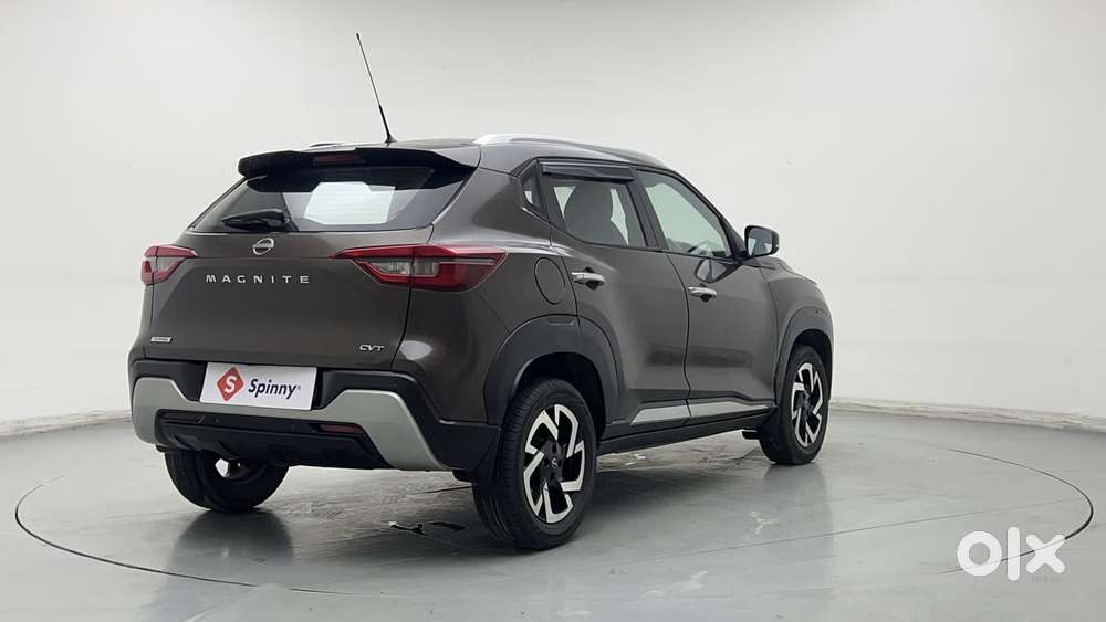 Nissan Magnite 1.0 Xv Turbo Cvt, 2022, Petrol