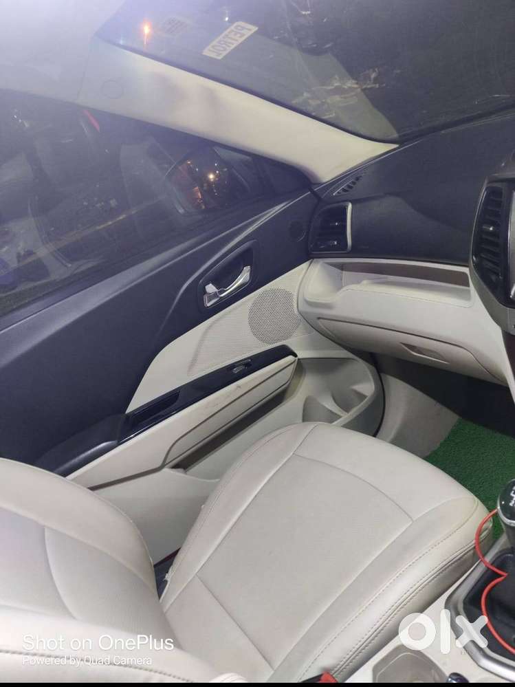 Mahindra Xuv300 Petrol 2021